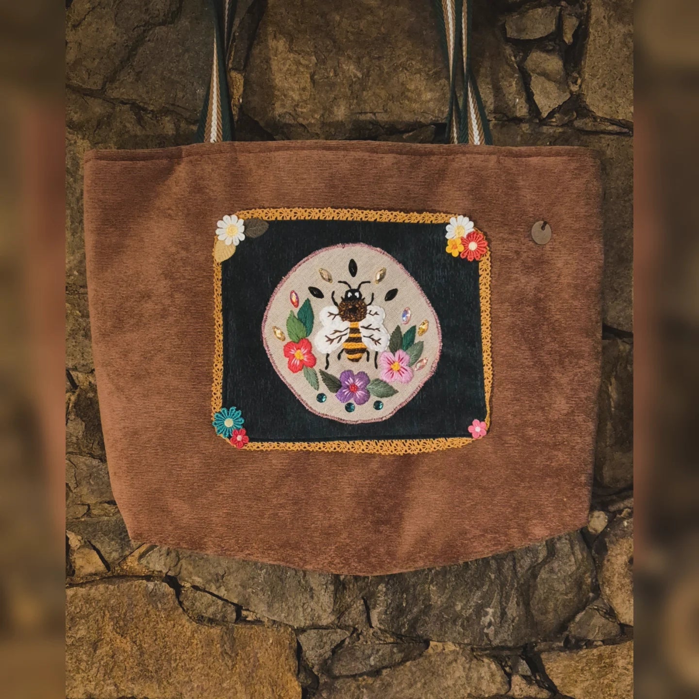 Cabas avec broderie