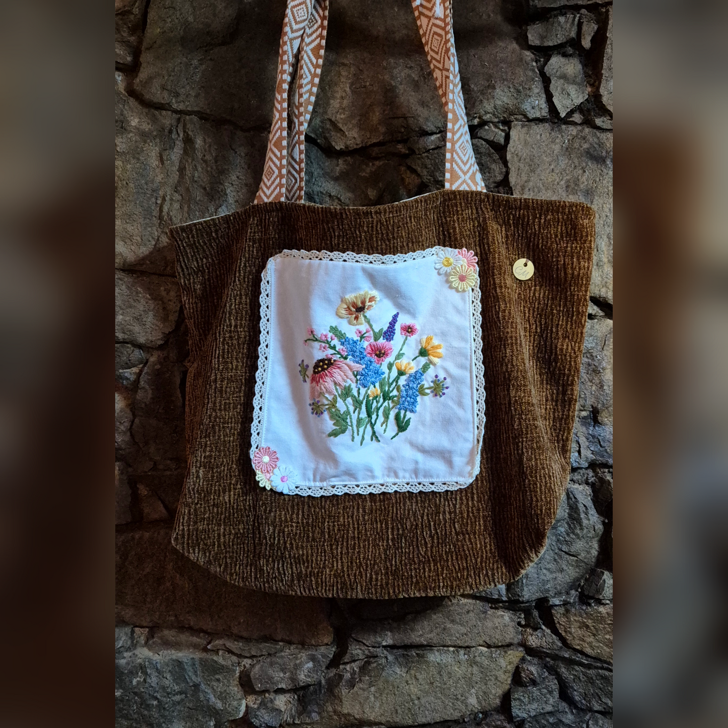 Cabas avec broderie