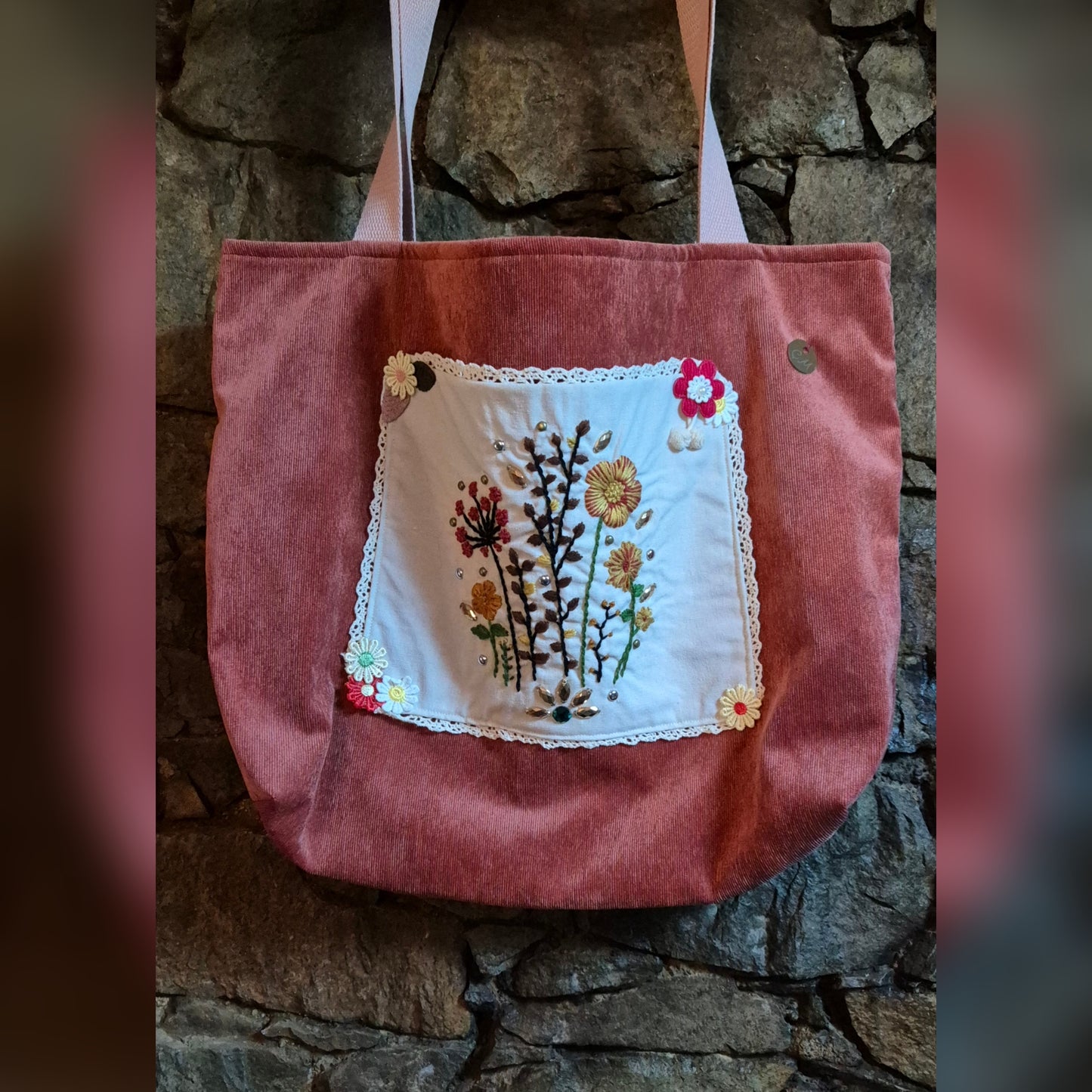 Cabas avec broderie