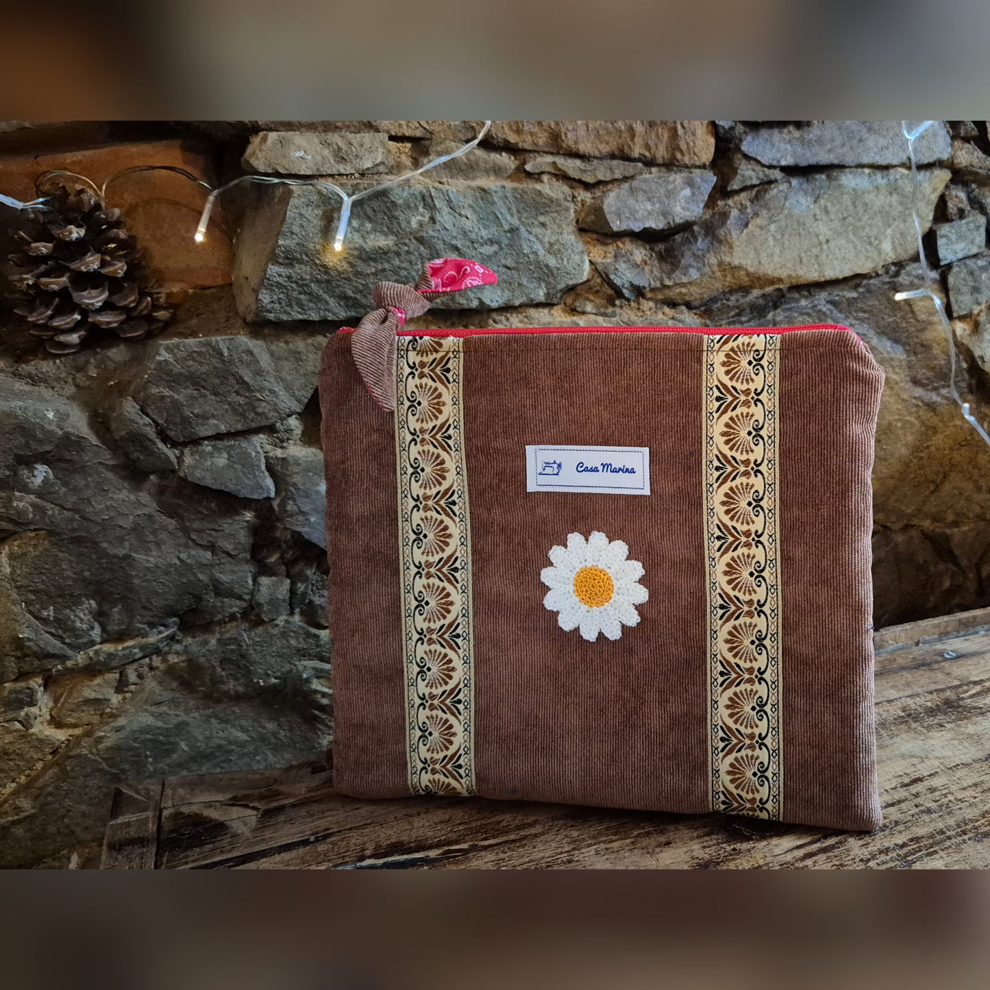 Petite Pochette