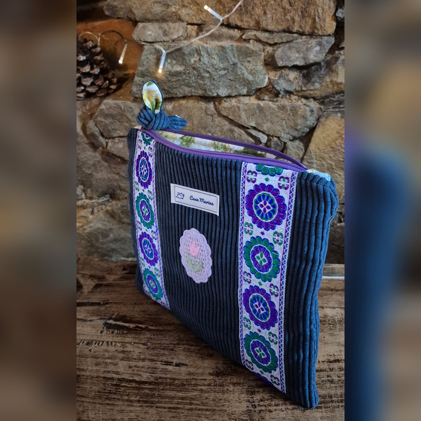 Petite Pochette