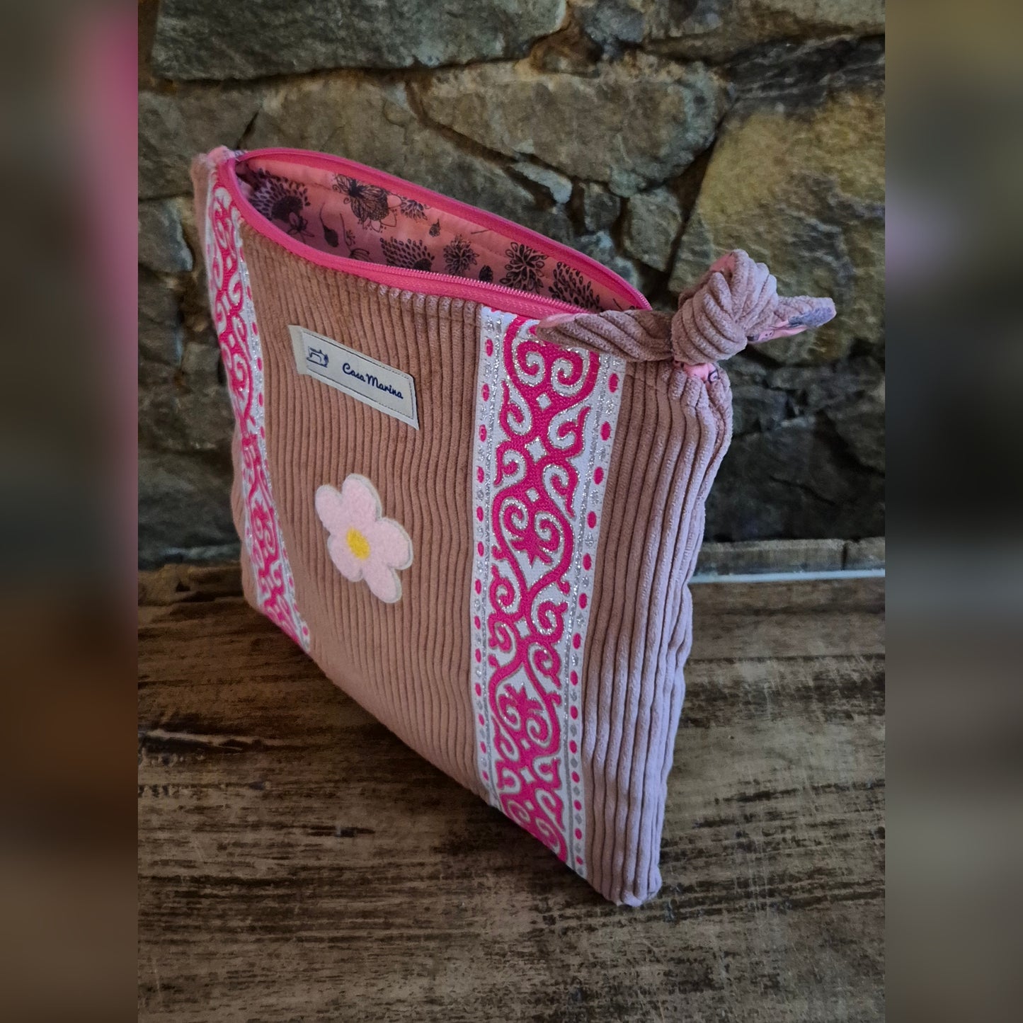 Petite Pochette