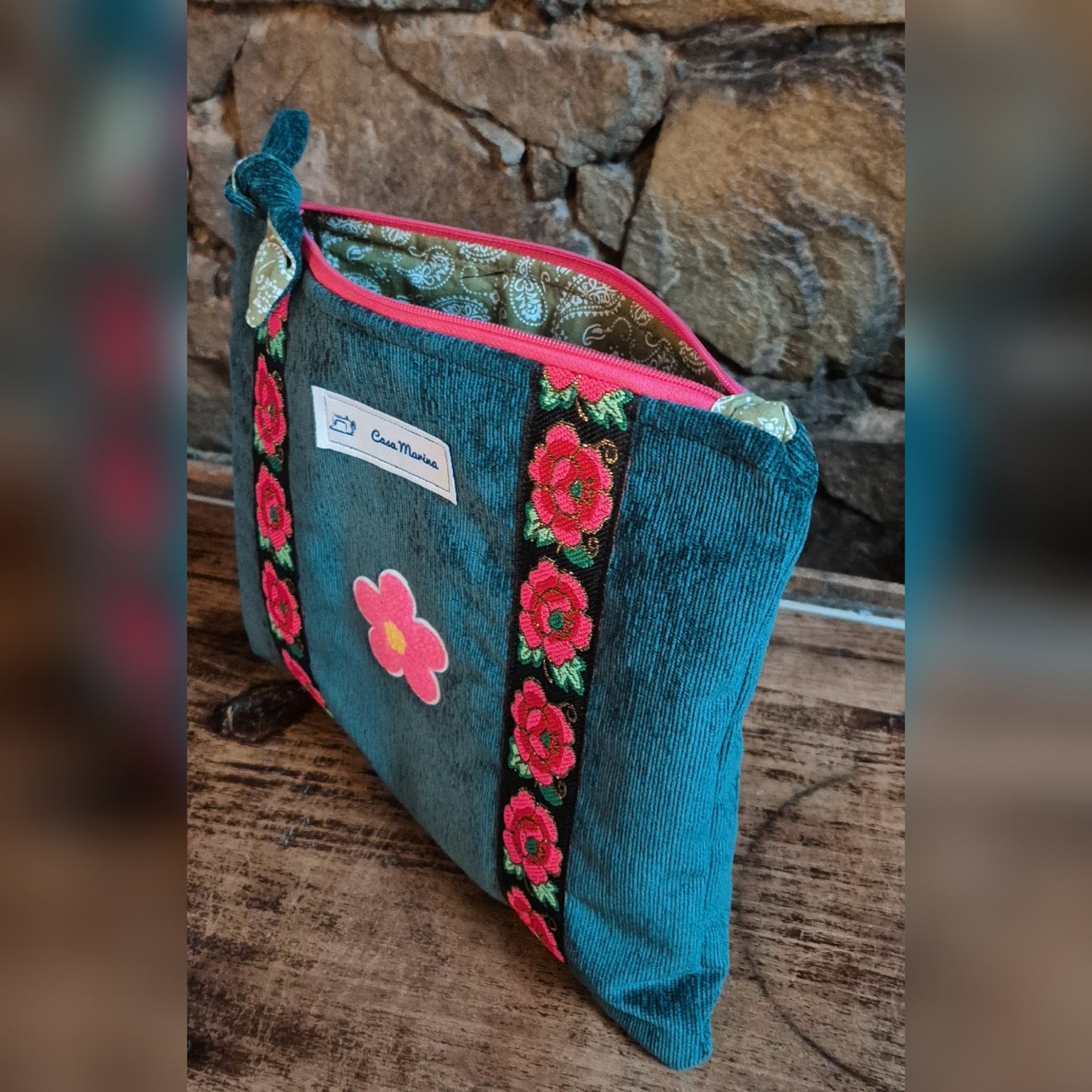 Petite Pochette