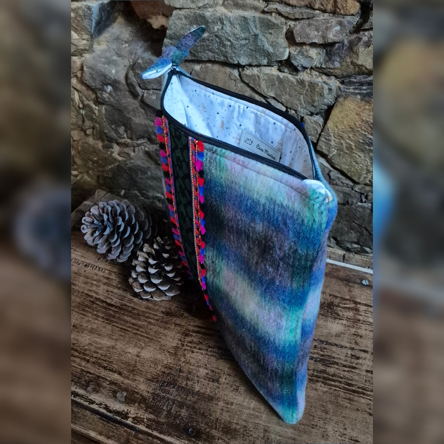 Grande Pochette