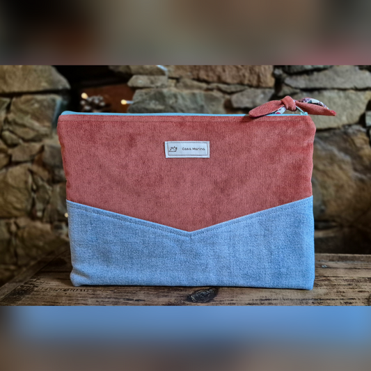Grande Pochette