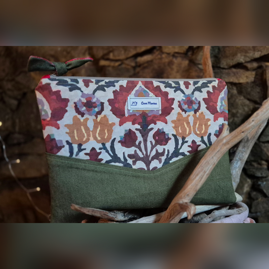Grande Pochette