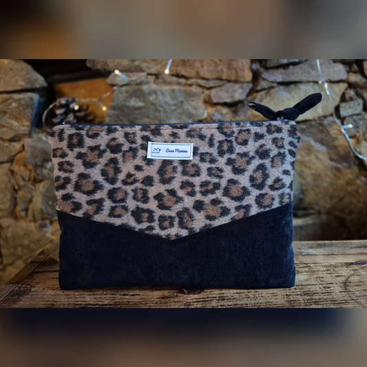 Grande Pochette