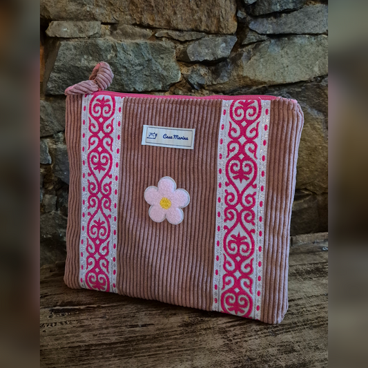 Petite Pochette