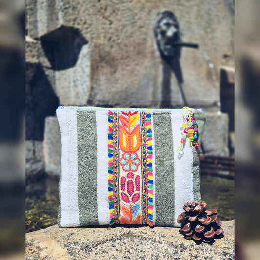 Grande Pochette