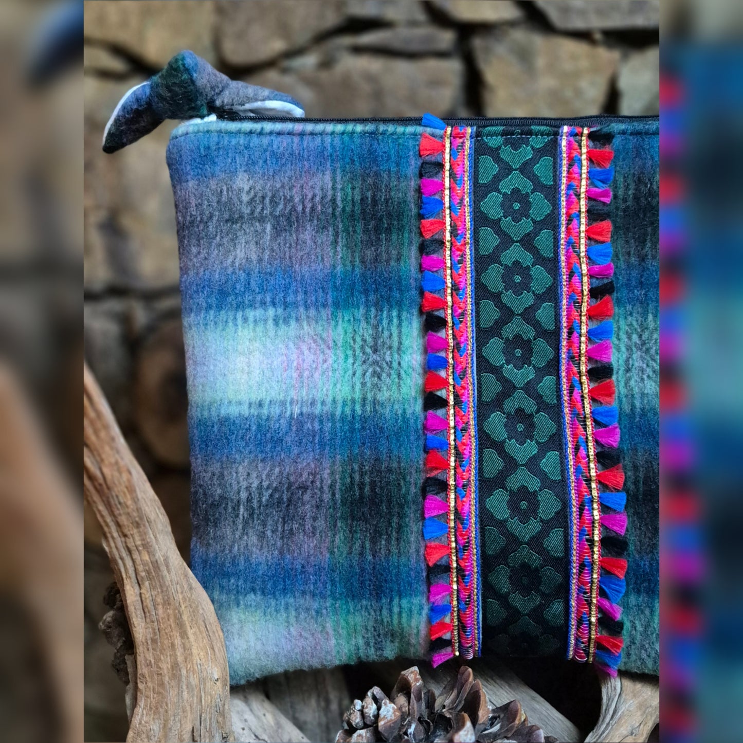 Grande Pochette